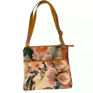 Ceoni Piero Shoulder Handbag Genuine Leather Trim Floral Design.